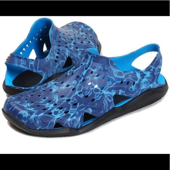 crocs swiftwater wave graphic